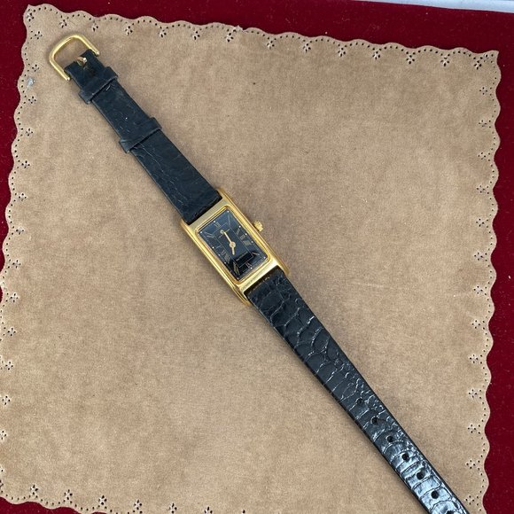 Vintage 1980's JB Champion Tank Style Gold Watch Gold Hands Roman Numerals - Picture 5 of 9